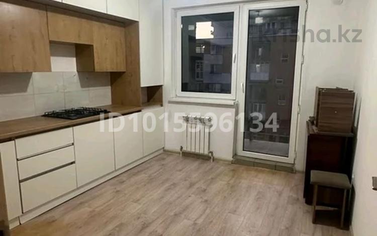 3-бөлмелі пәтер · 80 м² · 4/5 қабат, Алтын Орда, бағасы: 250 000 ₸ в Алматы, Наурызбайский р-н — фото 2