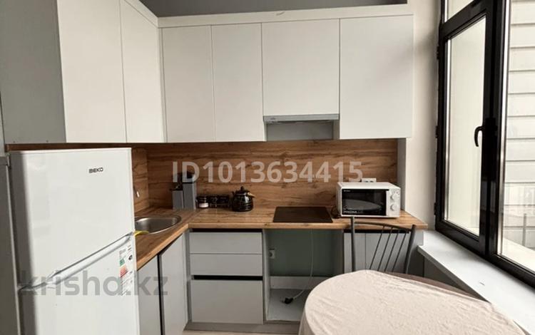 3-комнатная квартира · 85 м² · 10/10 этаж, Варламова 1/3 — Толе би-Варламова за 450 000 ₸ в Алматы, Алмалинский р-н — фото 2