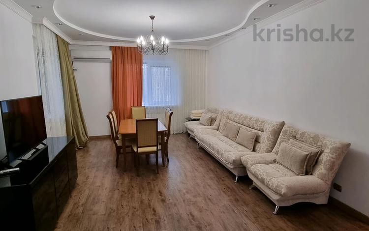 3-бөлмелі пәтер, 94 м², 5/18 қабат ай сайын, 15-й мкр 69, бағасы: 350 000 〒 в Актау, 15-й мкр — фото 2