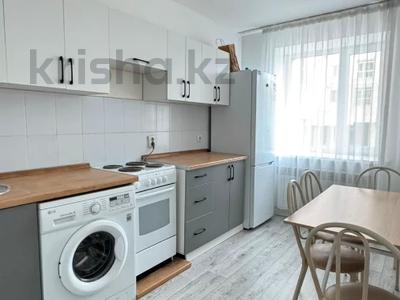 3-бөлмелі пәтер · 70.7 м² · 1/9 қабат, Омарова 23/1, бағасы: 35 млн ₸ в Астане, Нура р-н