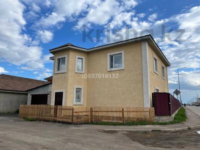 Жеке үй · 4 бөлме · 240 м² · 10 сот., Бауыржан Момышұлы 36 — Республика, бағасы: 80 млн ₸ в Косшы