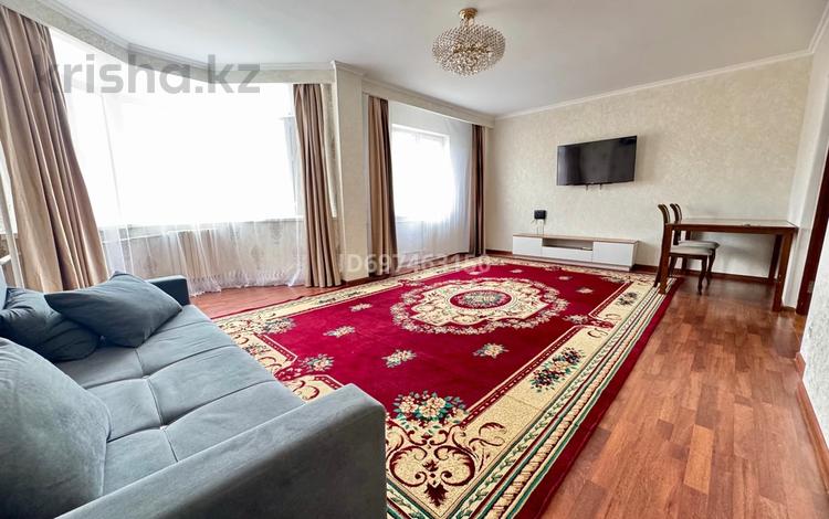 3-комнатная квартира · 86 м² · 4/5 этаж, мкр Жети Казына, Жеты казына за 280 000 ₸ в Атырау — фото 18