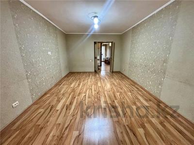 3-комнатная квартира · 62.5 м² · 4/5 этаж, мкр Михайловка , Касым Аманжолова 31 за 24.5 млн ₸ в Караганде, Казыбек би р-н