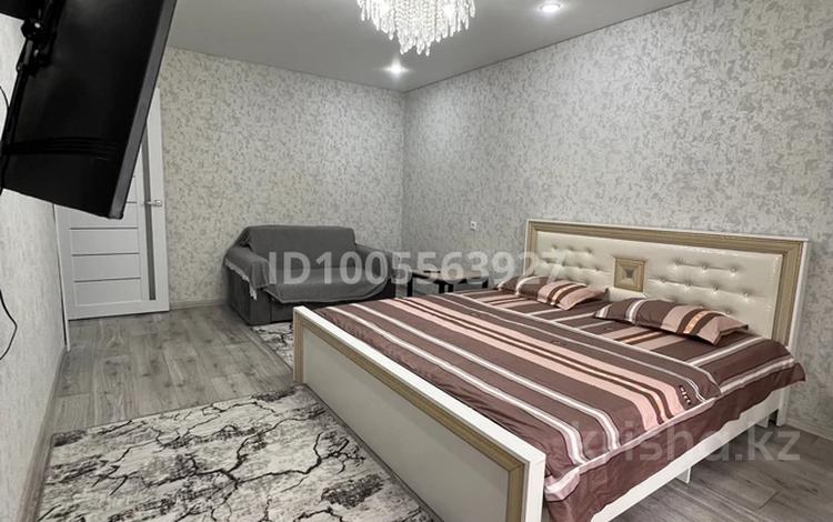 1-комнатная квартира · 36 м² · 2/5 этаж, Айтиева 87 — Абая Центральная Мечеть за 1 500 ₸ в Уральске — фото 2
