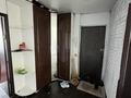 3-комнатная квартира · 66 м² · 4/5 этаж, Майкудук, 15й микрорайон 1 за 12.2 млн ₸ в Караганде, Алихана Бокейханова р-н — фото 2