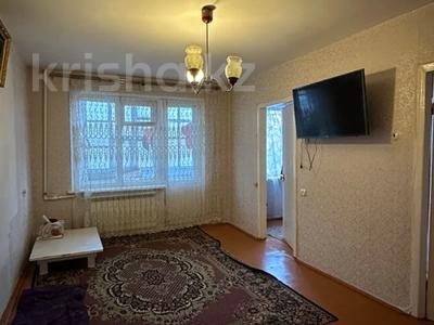 4-комнатная квартира, 61 м², 3/5 этаж, Парковая за 19.4 млн 〒 в Петропавловске