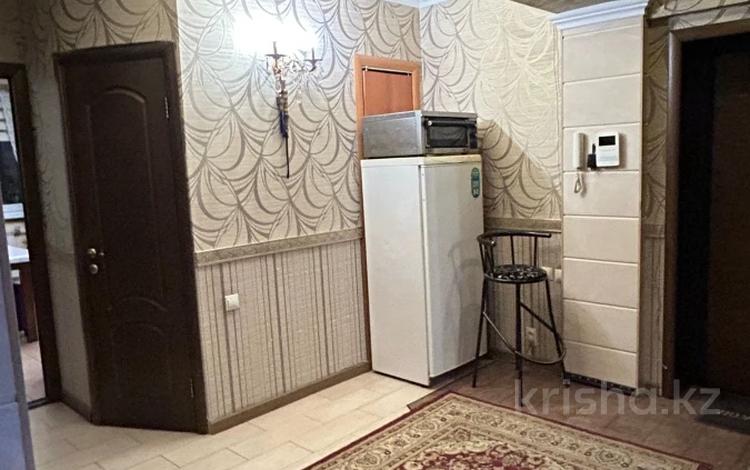 3-комнатная квартира, 75 м², 8/9 этаж, мкр Мамыр-1 за 55 млн 〒 в Алматы, Ауэзовский р-н — фото 15