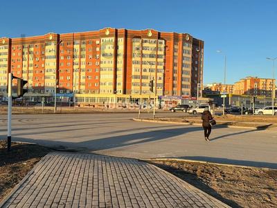 Свободное назначение, офисы, магазины и бутики, общепит, салоны красоты, медцентры и аптеки, образование, развлечения · 500 м² за 230 млн 〒 в Актобе, мкр. Алтын орда