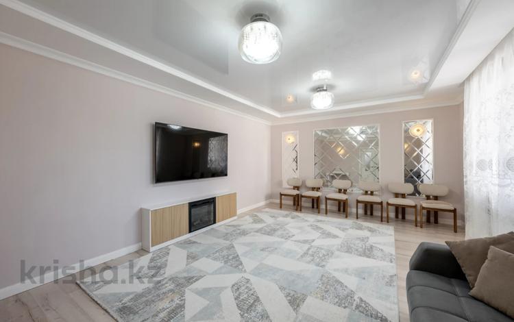 3-комнатная квартира · 110 м² · 5/9 этаж, Кошкарбаева 25 за 58 млн ₸ в Астане — фото 10