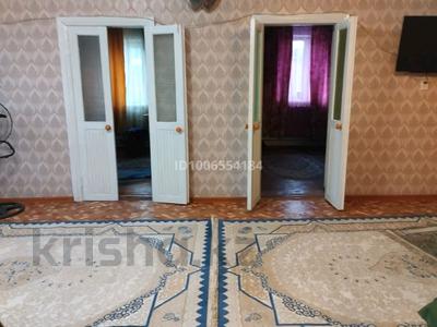 Отдельный дом · 3 комнаты · 77 м² · 2 сот., Богенбай Батыра 19 — Фурманова, Дулатова за 13.5 млн 〒 в Семее