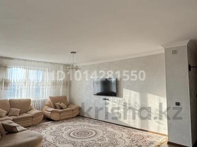 3-комнатная квартира · 104 м² · 9/9 этаж, мкр 12 64 за 27 млн ₸ в Актобе