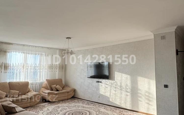 3-бөлмелі пәтер · 104 м² · 9/9 қабат, 12 ш/а. 64, бағасы: 27 млн ₸ в Актобе, мкр 12 — фото 2