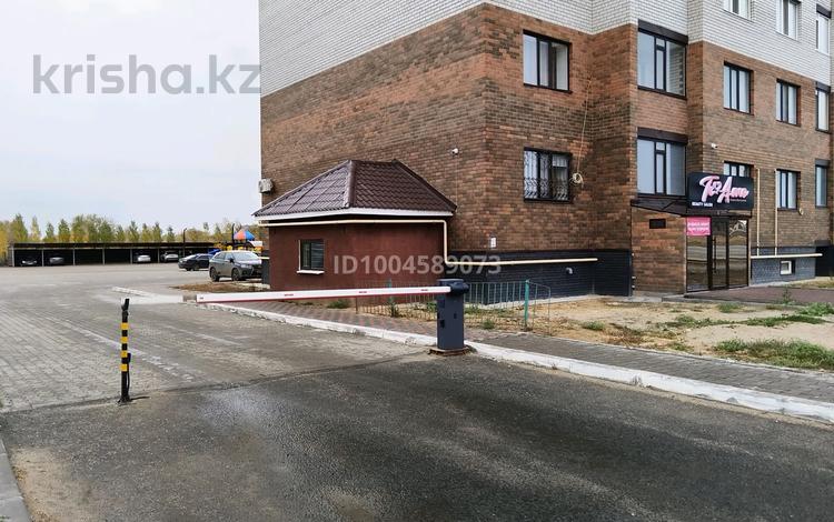 1-комнатная квартира · 42 м² · 1/5 этаж, мкр. Алтын орда 21 за 19 млн ₸ в Актобе — фото 10