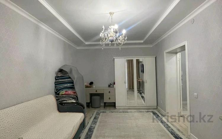 1-комнатная квартира · 43 м² · 3/12 этаж, мкр Нурсат 2, Аргынбекова 29/4 к2 — Шаяхметов за 180 000 ₸ в Шымкенте, Каратауский р-н — фото 2