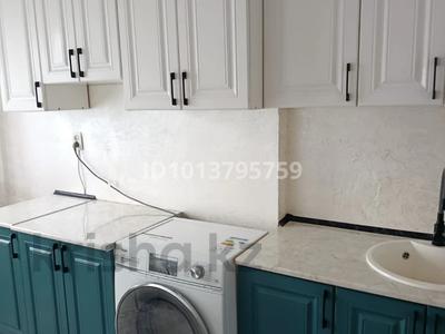 2-комнатная квартира · 44 м² · 5/5 этаж, Есенберлина 43 за 12 млн ₸ в Жезказгане