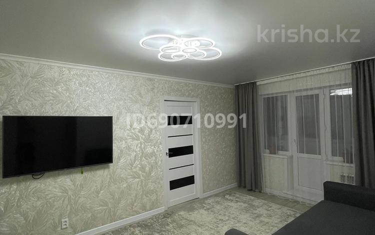 2-комнатная квартира, 46 м², 4/5 этаж, Чокина 95 за 19 млн 〒 в Павлодаре — фото 2