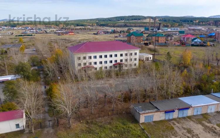Еркін, кеңселер, дүкендер мен бутиктер, сұлулық салондары, медорталықтар мен дәріханалар, білім орталықтары, ойын-сауық · 2300 м², бағасы: 150 млн ₸ в Бурабае — фото 4