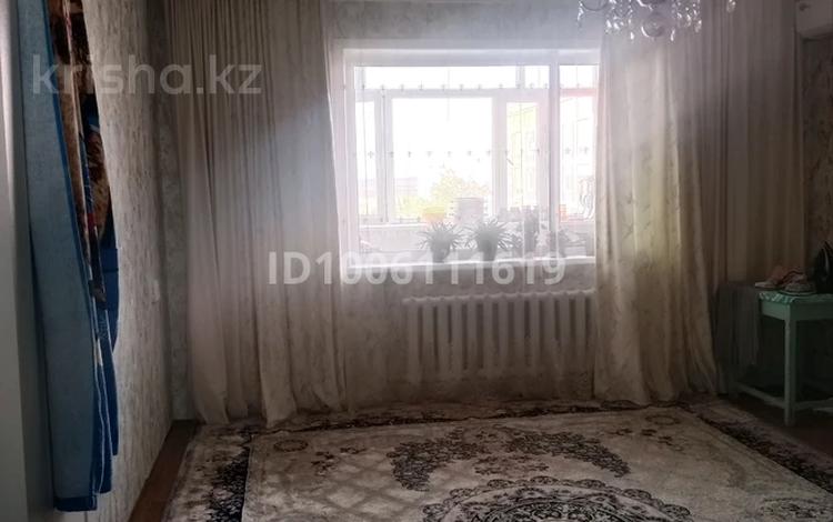 2-бөлмелі пәтер · 54 м² · 4/5 қабат, Абая 77 — Возле кинг донера, бағасы: 18 млн ₸ в Сатпаев — фото 2