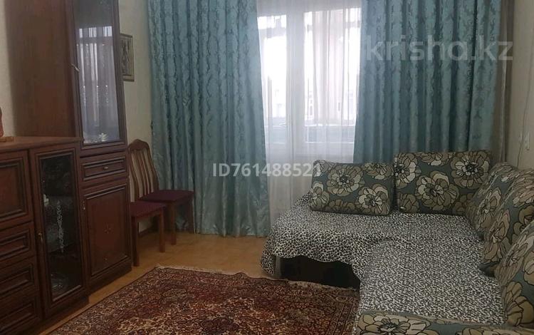 3-комнатная квартира · 64 м², мкр Нижний Отырар 12 за 27 млн ₸ в Шымкенте, Туран р-н — фото 2