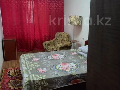 2-комнатная квартира · 45 м² · 1/5 этаж, мкр 5, Есет батыра 79 за 7 000 ₸ в Актобе