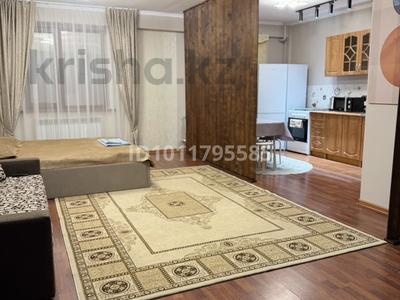 1-комнатная квартира · 50 м² · 1/10 этаж, мкр Мамыр-1 21/2 — Шаляпина/Момышулы за 17 000 ₸ в Алматы, Ауэзовский р-н