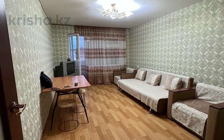 2-комнатная квартира, 48 м², 4/4 этаж помесячно, 6-й мкр 17