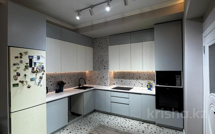 3-комнатная квартира · 80 м² · 2/10 этаж, мкр Таугуль, Навои 58/1 — Навои – Жандосова за 77 млн 〒 в Алматы, Ауэзовский р-н — фото 2