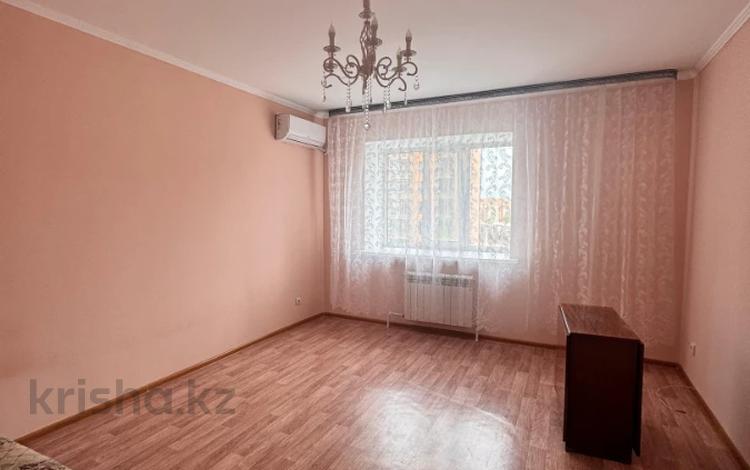 1-комнатная квартира · 44 м² · 4/9 этаж, мкр. Алтын орда за 17 млн ₸ в Актобе — фото 4
