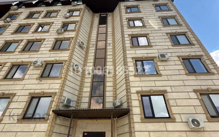 2-бөлмелі пәтер · 58 м² · 5/6 қабат, Авангард 2 микрорайон, бағасы: 25 млн ₸ в Атырау — фото 2