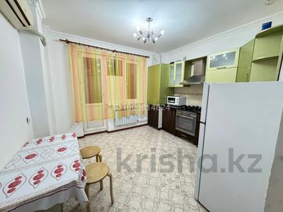 2-бөлмелі пәтер · 74 м² · 4/9 қабат, Баймуханова 45А, бағасы: 200 000 ₸ в Атырау