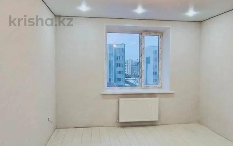 2-комнатная квартира · 64.6 м² · 10/12 этаж, М. Тынышбайулы за 35 млн ₸ в Астане, Сарайшык р-н — фото 5