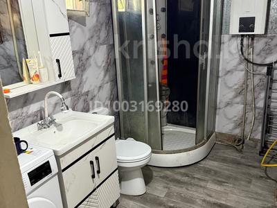 Часть дома · 4 комнаты · 70.2 м² · 4 сот., Арктическая 117/3 кв 1 — Уг. ул. Вятская за 70 млн ₸ в Алматы, Турксибский р-н