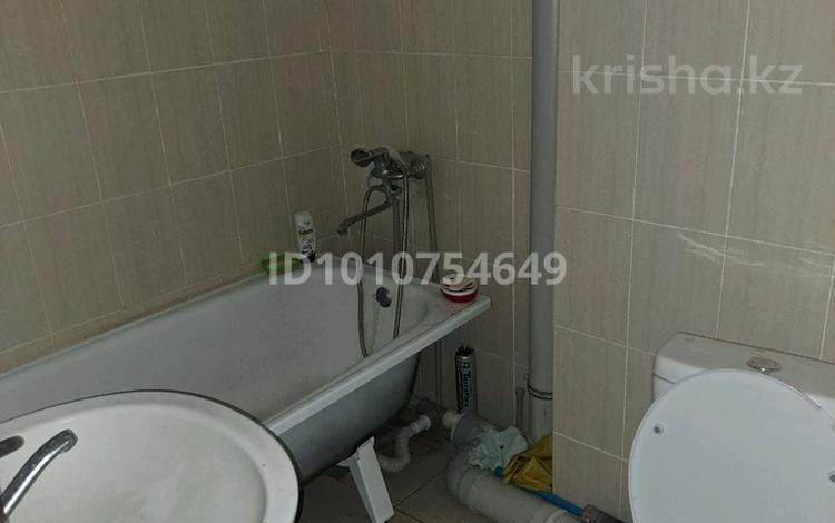 2 комнаты · 56 м² · 3/12 этаж, ул 9 дом 40 — Возле Магазин Ала- тау за 30 000 ₸ в Туркестане — фото 2
