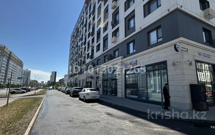2-комнатная квартира · 53.8 м² · 4/9 этаж, Толе би 57 за 65 млн ₸ в Астане, Нура р-н — фото 4