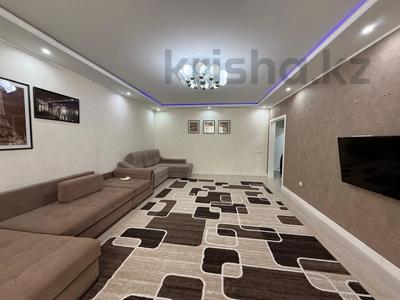 3-комнатная квартира · 121.2 м² · 2/9 этаж, мкр. Алтын орда, Алии Молдагуловой за 70 млн ₸ в Актобе