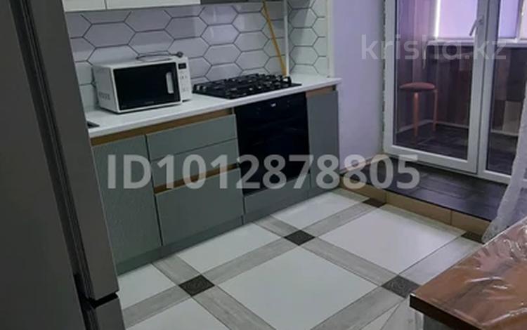2-бөлмелі пәтер · 70 м² · 9/10 қабат, мкр Кадыра Мырза-Али, Абулхаир хана — Хачапури, Азия Молл, бағасы: 37.5 млн ₸ в Уральске — фото 2