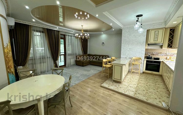 3-комнатная квартира, 93 м², 9/12 этаж, Варламова 33 — Абая - Тлендиева