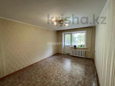 3-комнатная квартира · 60.2 м² · 2/6 этаж, Казахстанкая правда — Район 8 школы за 26.5 млн 〒 в Петропавловске
