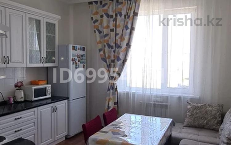 1-бөлмелі пәтер · 40 м² · 5/8 қабат, Кабанбай Батыра 58Б, бағасы: 14 000 ₸ в Астане, Есильский р-н — фото 2