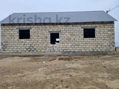 Отдельный дом · 2 комнаты · 72 м² · 8 сот., мкр Зарослый, 30 37 — 30×8 за 5 млн ₸ в Атырау