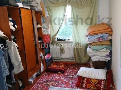 2-бөлмелі пәтер · 43 м² · 4/4 қабат, ул. Рашидова112 15, бағасы: 13 млн ₸ в Шымкенте, Енбекшинский р-н