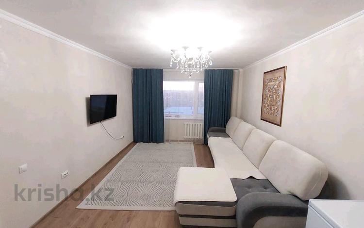 2-комнатная квартира, 64 м², 5/5 этаж, Кизатова за 20.5 млн 〒 в Петропавловске — фото 2