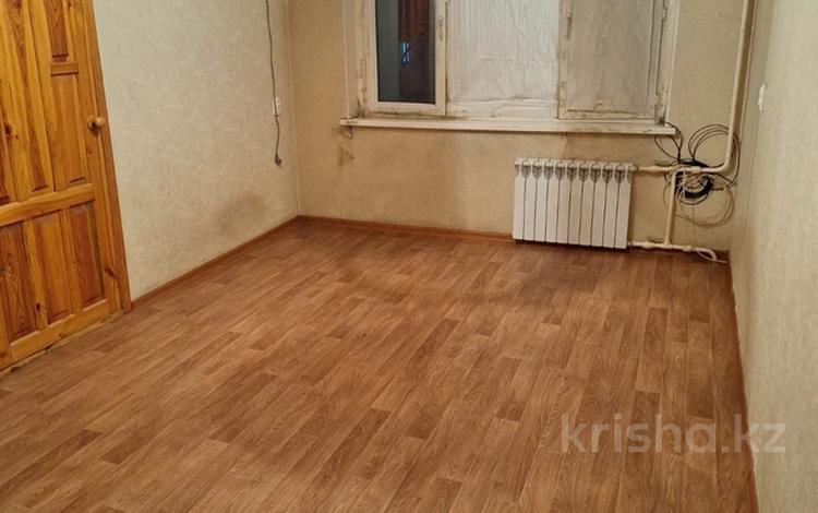 3-комнатная квартира, 60 м², 4/5 этаж помесячно, 17-й микрорайон, 17-й микрорайон 13а