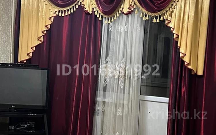 5-бөлмелі пәтер · 135 м² · 4/5 қабат, Сыпатай батыр 2б 19, бағасы: 180 000 ₸ в Таразе — фото 2