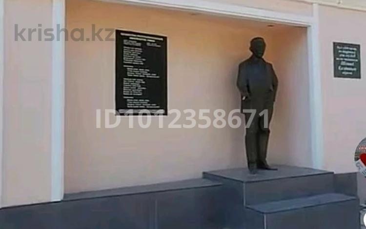 3-бөлмелі пәтер · 50 м² · 4/4 қабат, Калдаякова 1Б — Пересечение Республика и Калдаякова, бағасы: 16 млн ₸ в Шымкенте, Туран р-н — фото 2