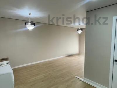 2-комнатная квартира · 50 м² · 11/12 этаж, мкр Аккент, Омарова за 28 млн ₸ в Алматы, Алатауский р-н