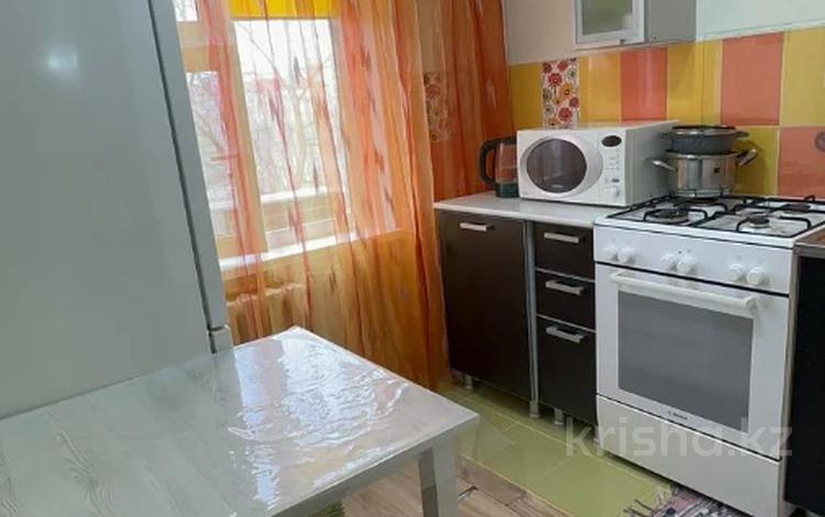 3-бөлмелі пәтер · 62.4 м² · 4/5 қабат, Владимирского 2а, бағасы: 21.5 млн ₸ в Атырау — фото 2