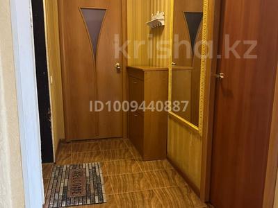 2-бөлмелі пәтер · 48 м² · 5/5 қабат, Токмаганбетова 22 — район Агжан, бағасы: 12 млн 〒 в 