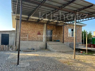 Отдельный дом · 5 комнат · 300 м² · 15 сот., мкр Шайкорык, Күлтөбе 5А за 17.5 млн ₸ в Таразе