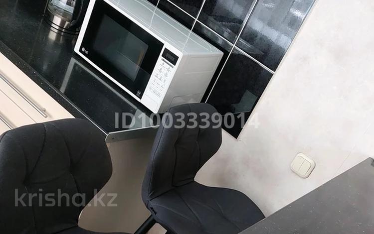 2-комнатная квартира · 62 м² · 1/5 этаж, Брусиловского — Астана за 280 000 ₸ в Петропавловске — фото 10